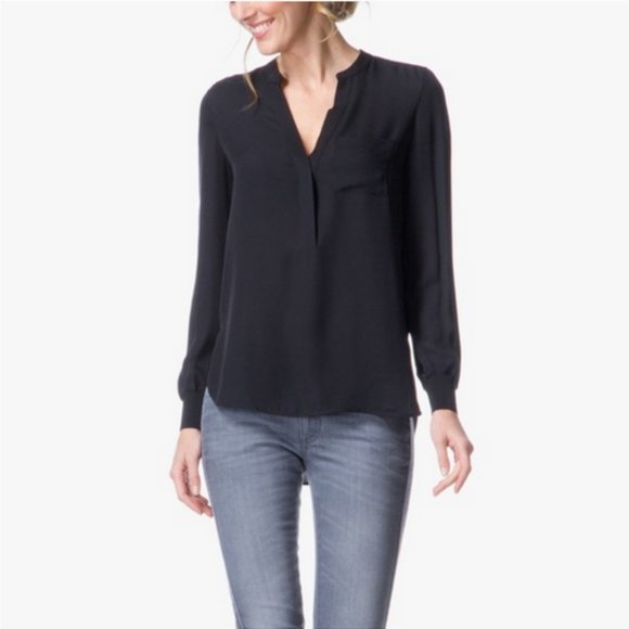 VINCE Black Rib Trim Half Placket Silk Popover Blouse Size 2 - Picture 2 of 13